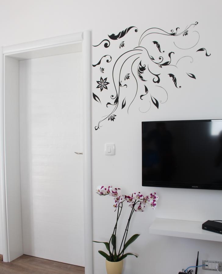 Vila Pogled Apartment บาร์ ภายนอก รูปภาพ