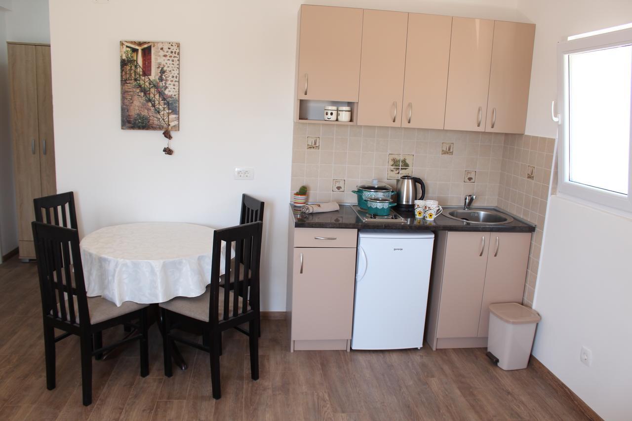 Vila Pogled Apartment บาร์ ภายนอก รูปภาพ