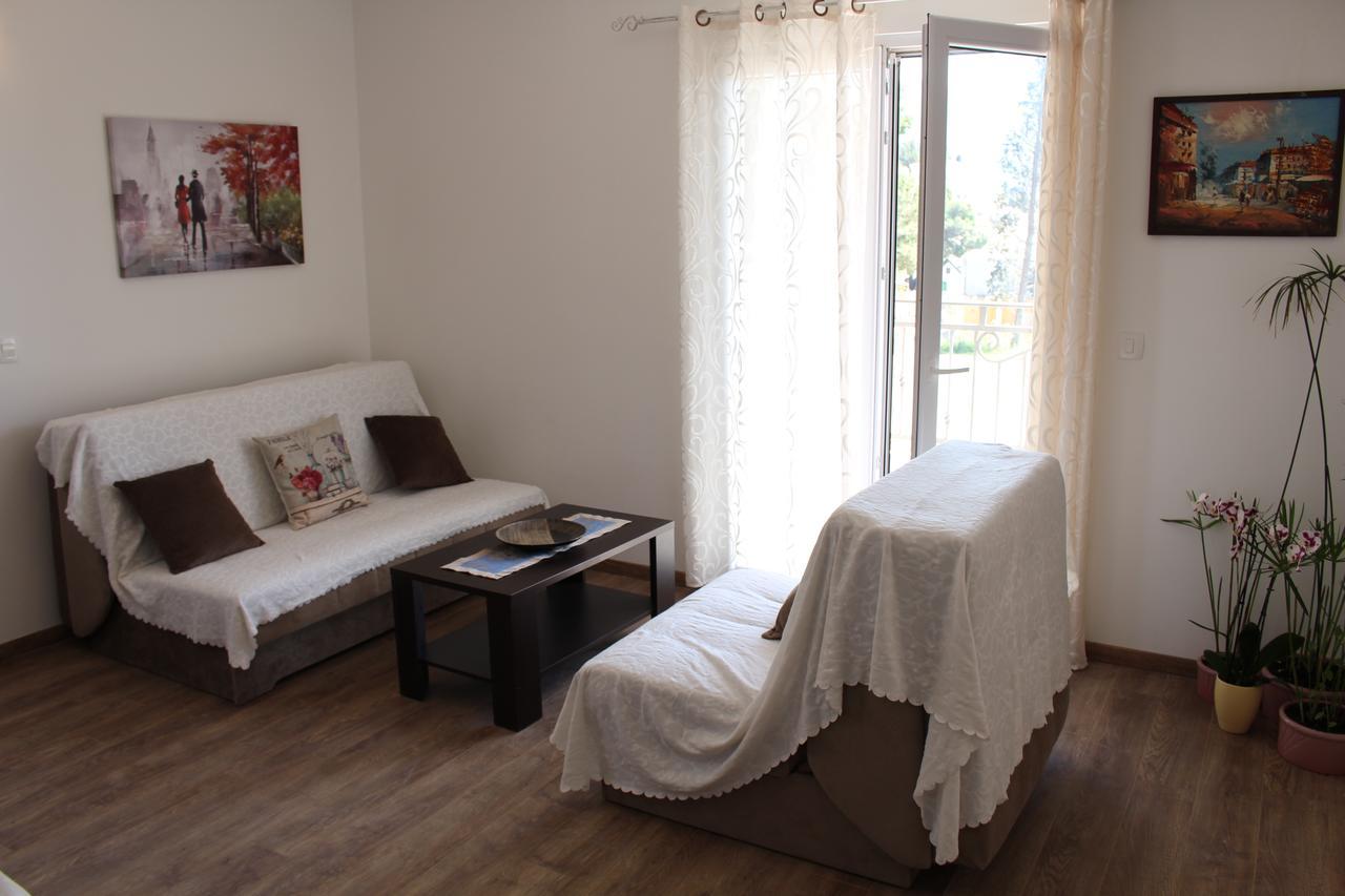 Vila Pogled Apartment บาร์ ภายนอก รูปภาพ