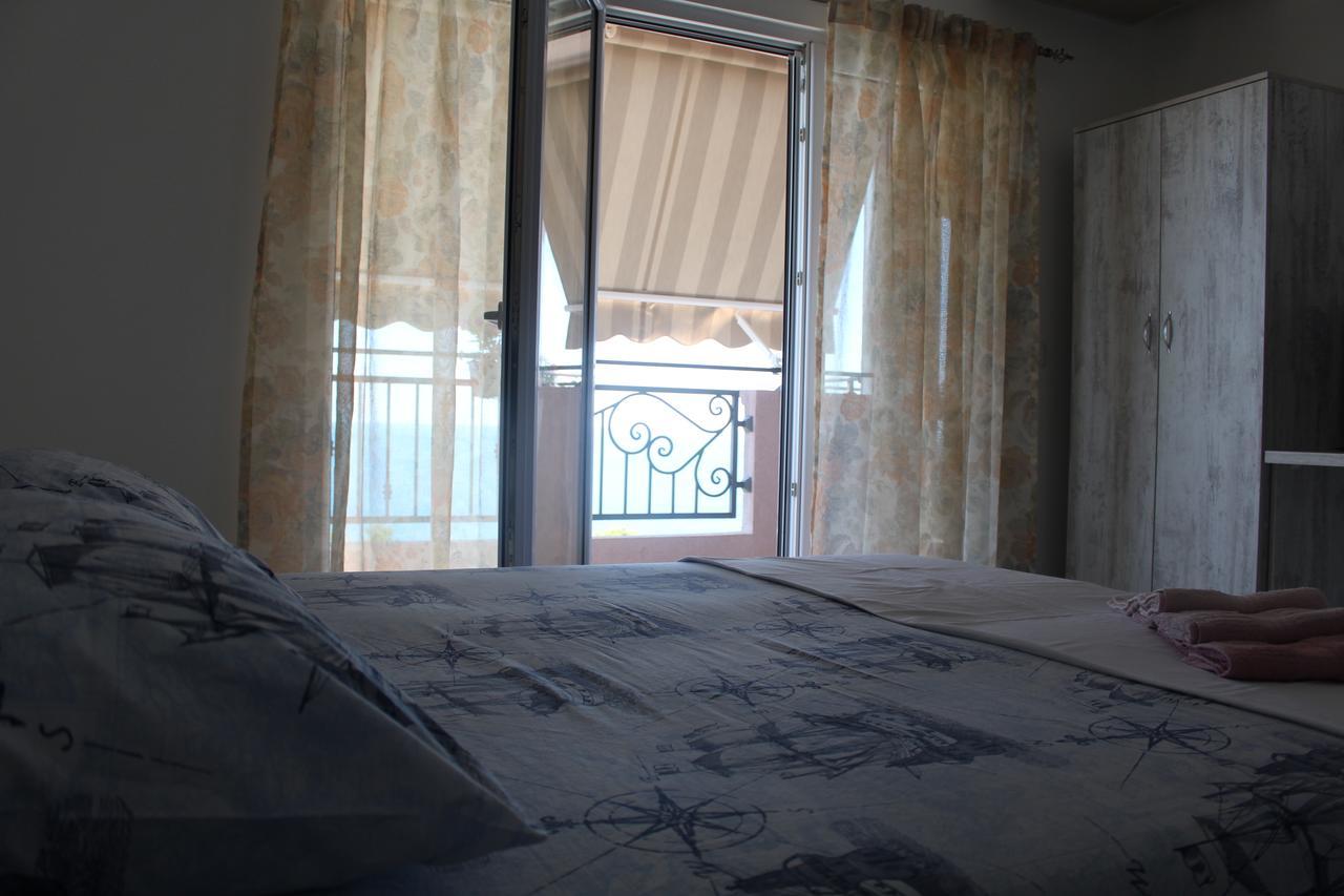 Vila Pogled Apartment บาร์ ภายนอก รูปภาพ