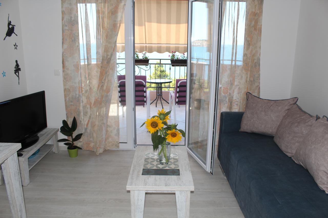 Vila Pogled Apartment บาร์ ภายนอก รูปภาพ