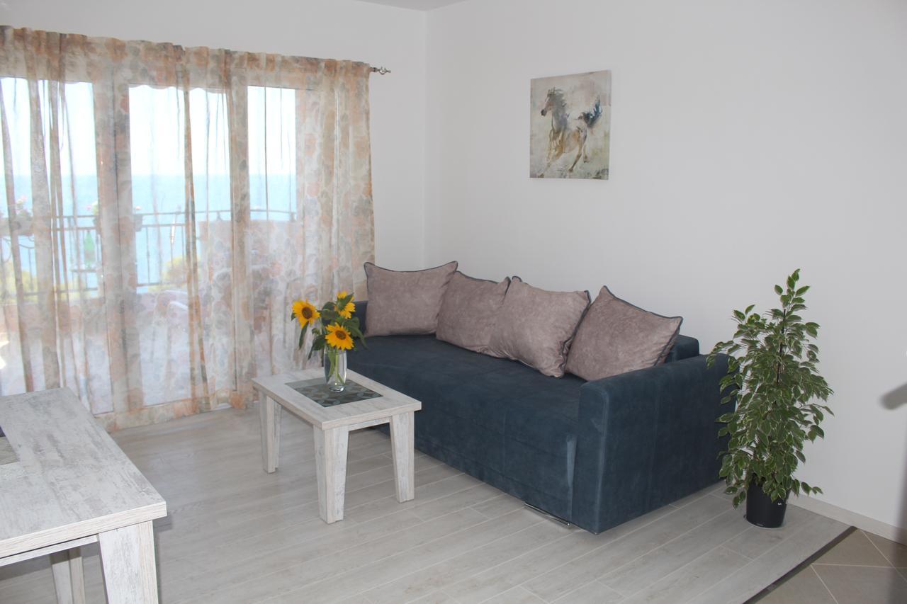 Vila Pogled Apartment บาร์ ภายนอก รูปภาพ