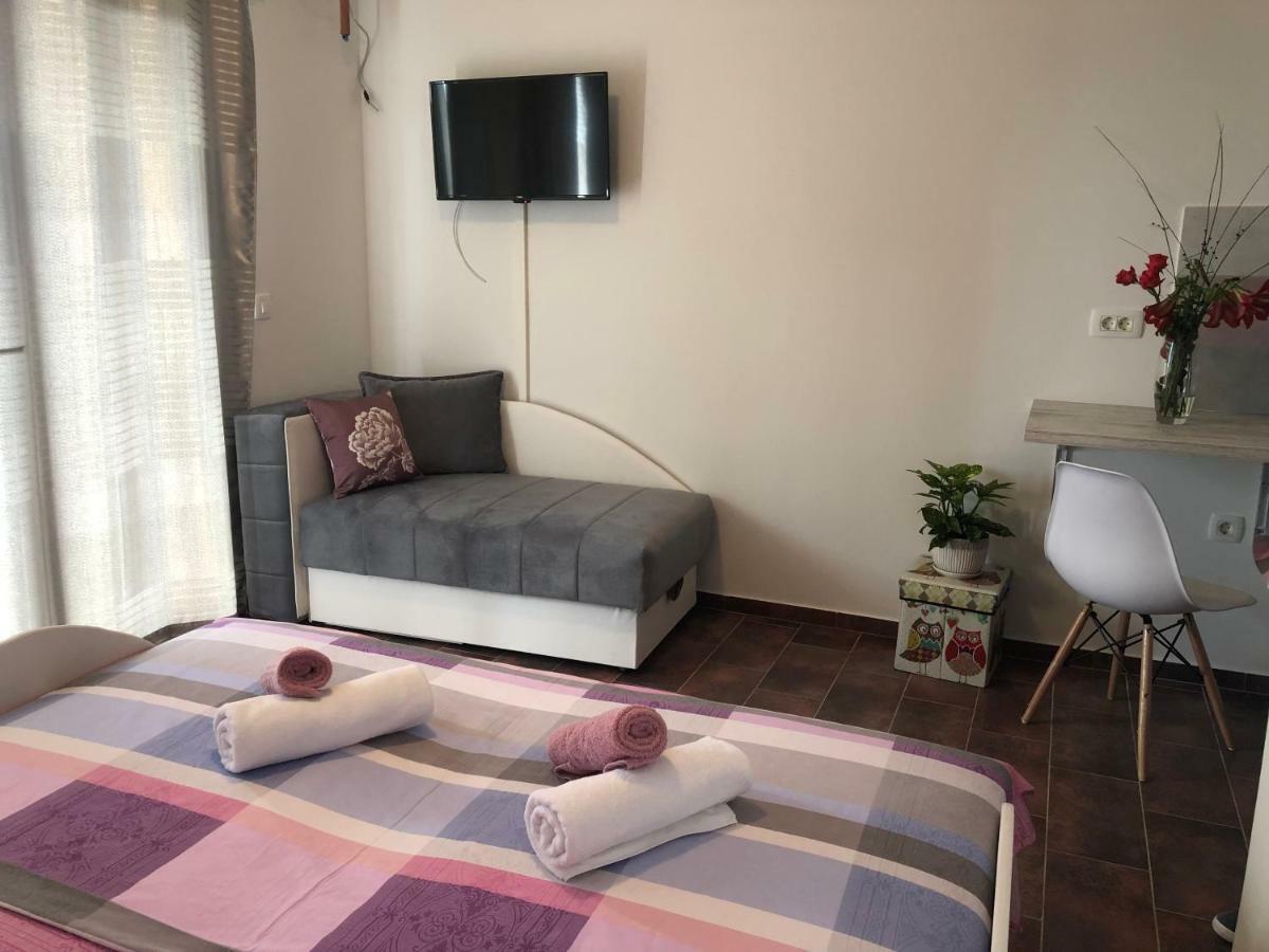 Vila Pogled Apartment บาร์ ภายนอก รูปภาพ